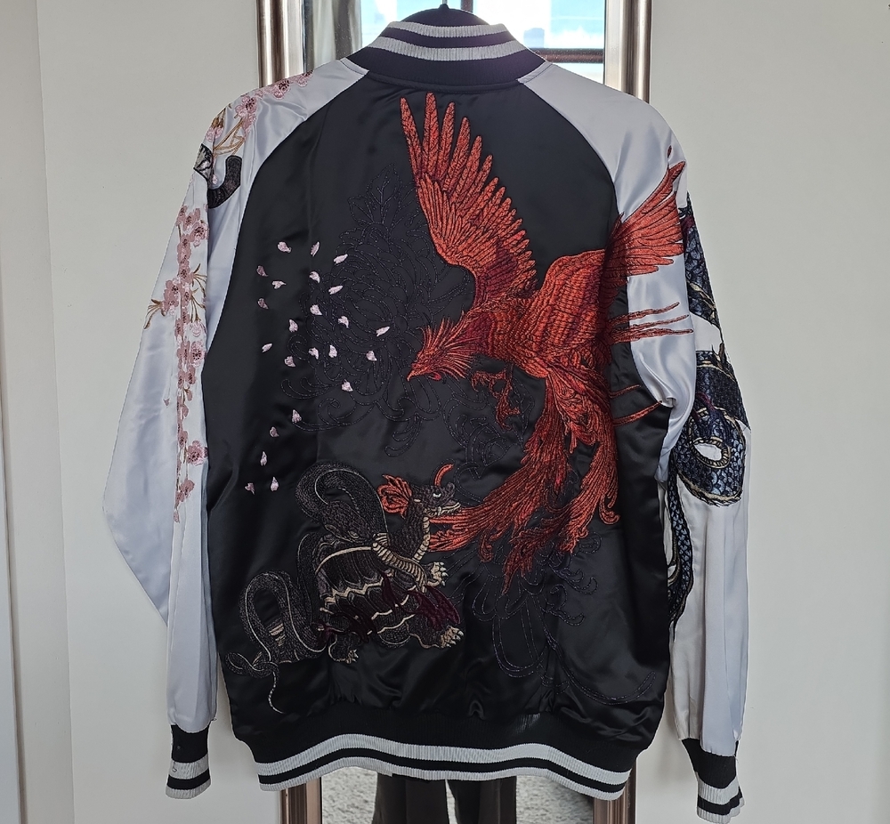 Koisea Black & Silver Embroidered Dragon Tiger Bomber Jacket - Picture 4 of 10